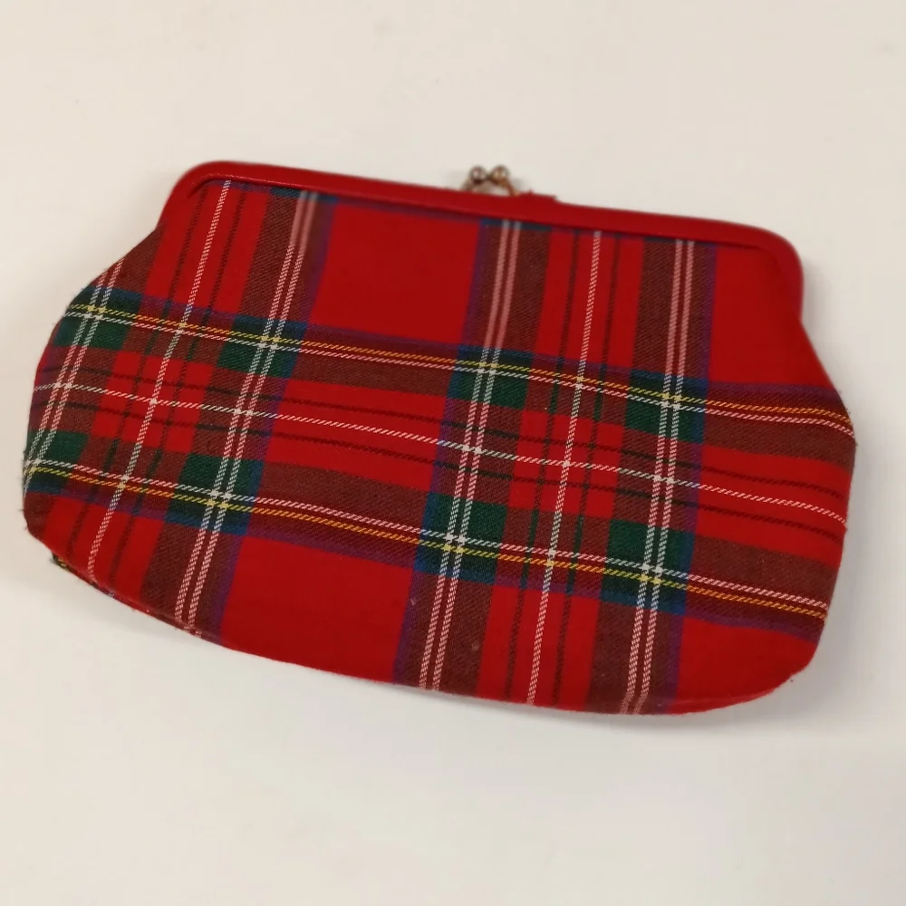 Mundi Vintage Red Plaid Clasp Pouch